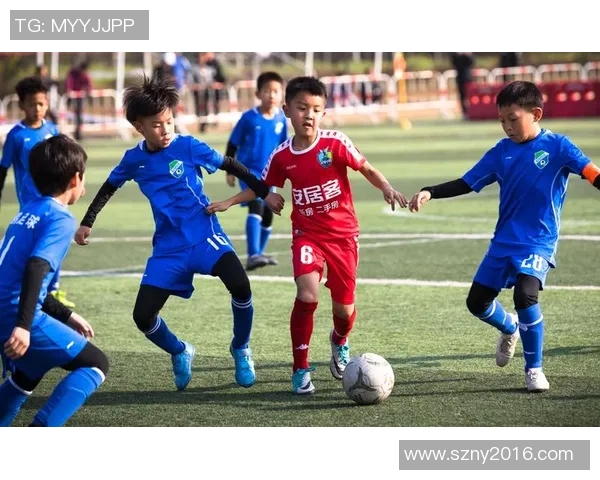 足球明星华丽舞姿高清集锦展现运动与艺术的完美结合